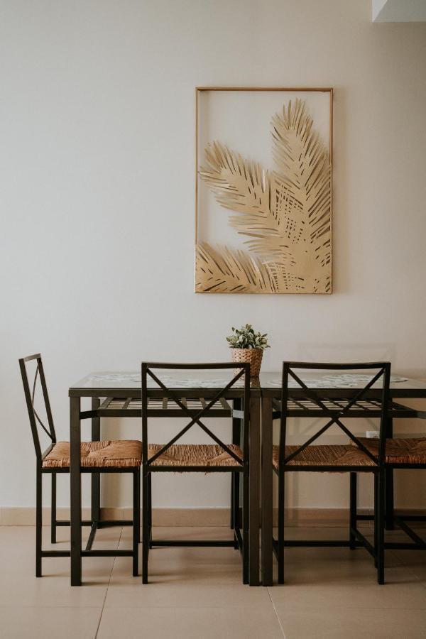 Apartamentos Poniente - Mares Torre Del Mar Eksteriør billede